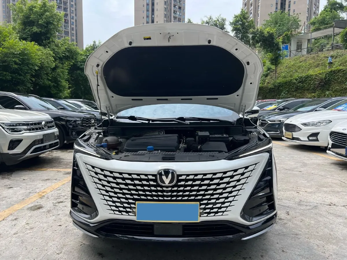 2023 ChangAn UNI-T 1.5T 188HP L4 7DCT,autocango,china used car exporter,china ev exporter,chinese used car exporter,chinese used ev exporter