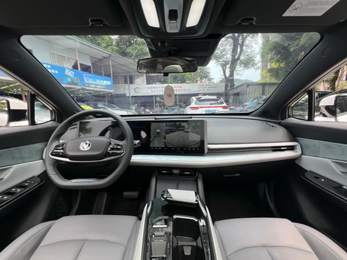 2023 ChangAn UNI-T 1.5T 188HP L4 7DCT,autocango,china used car exporter,china ev exporter,chinese used car exporter,chinese used ev exporter