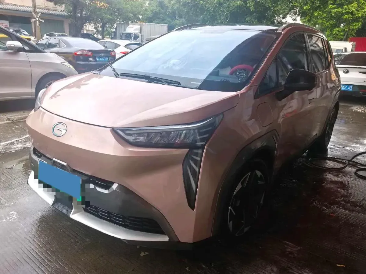 2022 Geely Okavango 1.8T 184HP L4 7DCT,autocango,china used car exporter,china ev exporter,chinese used car exporter,chinese used ev exporter