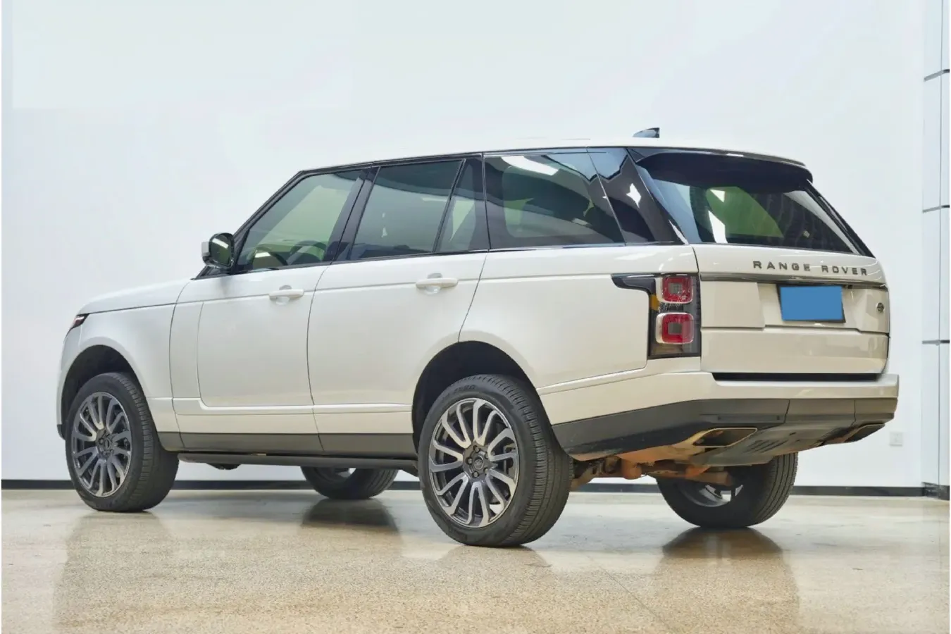 2022 Land Rover Range Rover 3.0T 360HP L6 8AT,autocango,china used car exporter,china ev exporter,chinese used car exporter,chinese used ev exporter