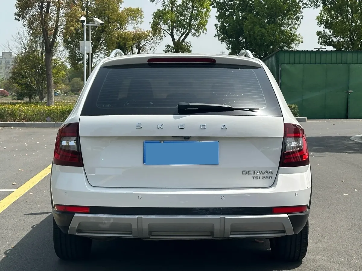 2019 Skoda Octavia 1.4T 150HP L4 7DCT,autocango,china used car exporter,china ev exporter,chinese used car exporter,chinese used ev exporter