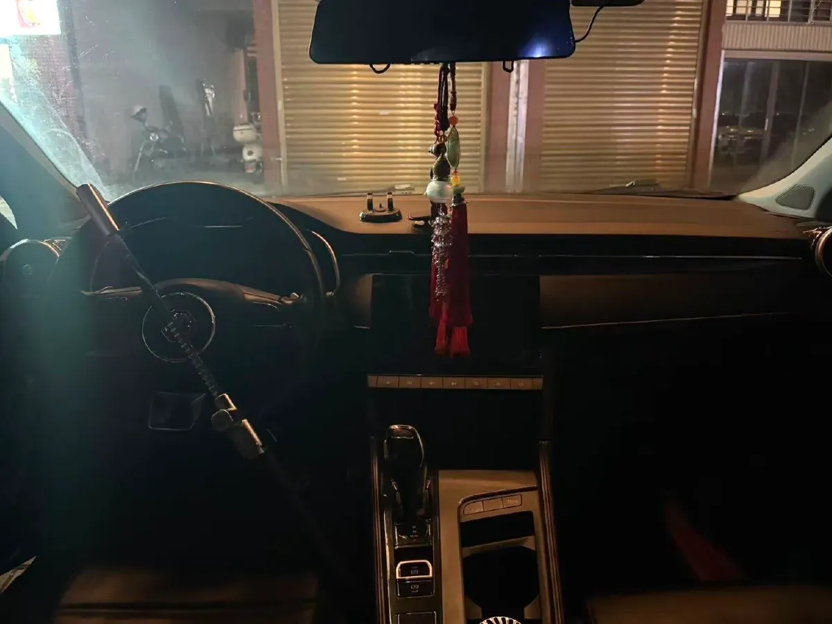 2020 MG MG6 1.5T 181HP L4 7DCT,autocango,china used car exporter,china ev exporter,chinese used car exporter,chinese used ev exporter