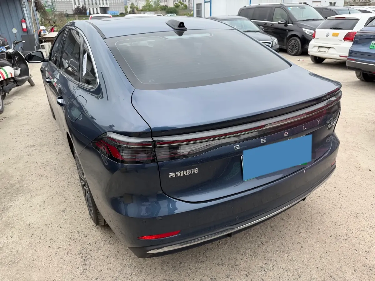 2025 Geely Galaxy A7 1.5L 112HP L4 1DHT PHEV,autocango,china used car exporter,china ev exporter,chinese used car exporter,chinese used ev exporter