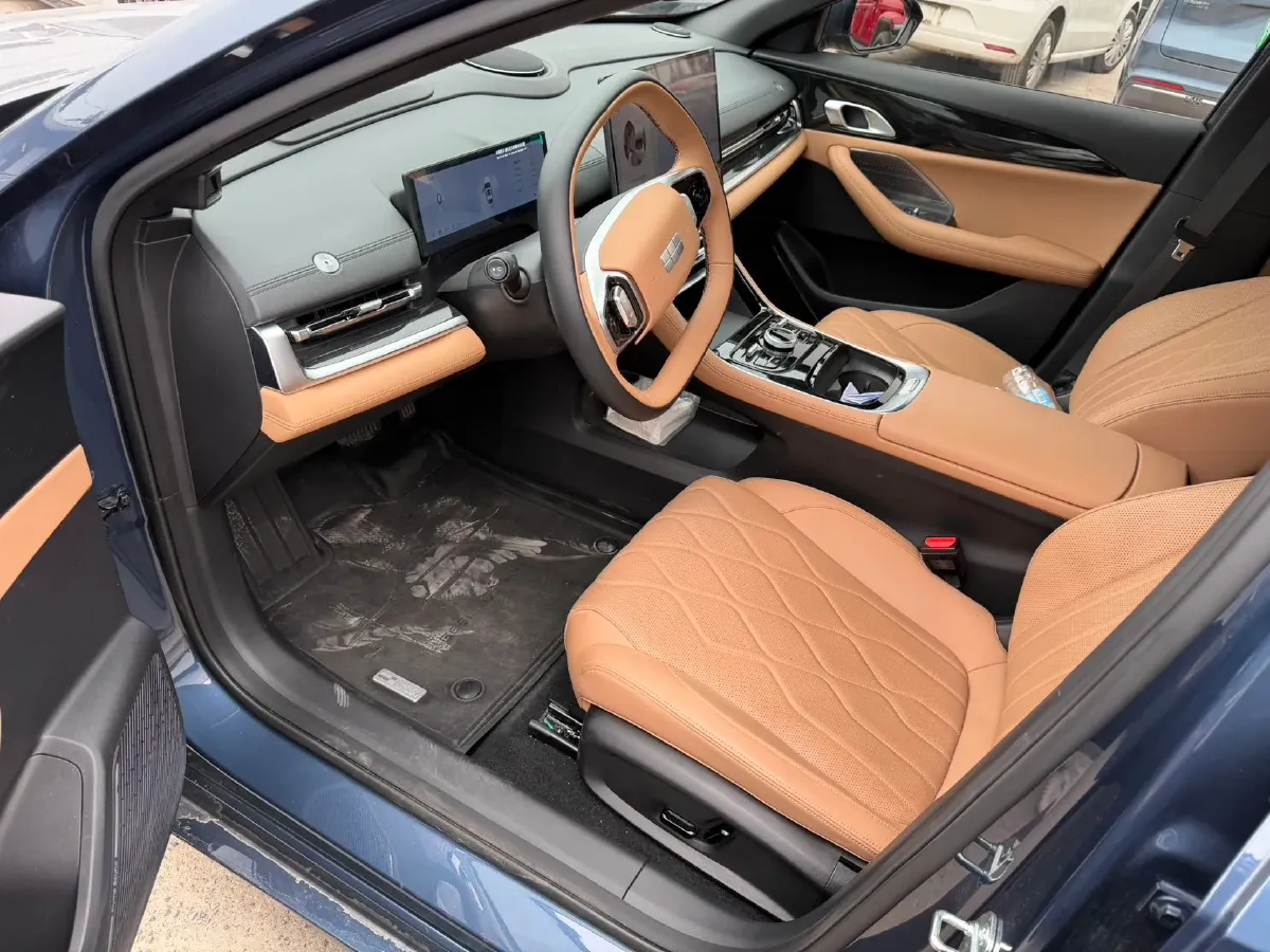 2025 Geely Galaxy A7 1.5L 112HP L4 1DHT PHEV,autocango,china used car exporter,china ev exporter,chinese used car exporter,chinese used ev exporter