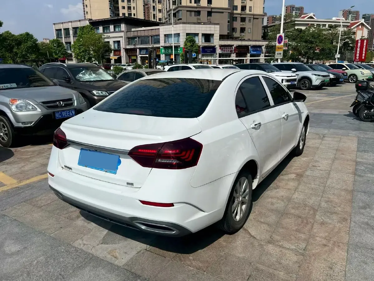 2021 BYD Song 1.5T 160HP L4 6MT,autocango,china used car exporter,china ev exporter,chinese used car exporter,chinese used ev exporter