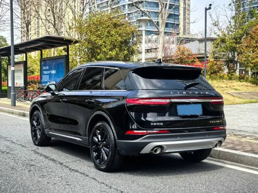 2020 Lincoln Corsair 2.0T 245HP L4 8AT,autocango,china used car exporter,china ev exporter,chinese used car exporter,chinese used ev exporter