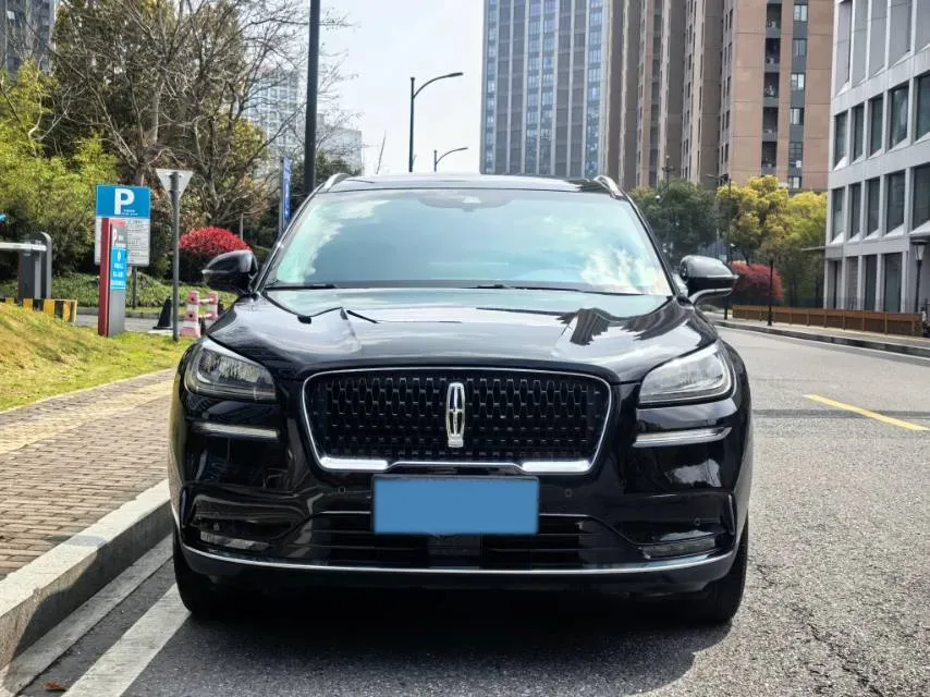 2020 Lincoln Corsair 2.0T 245HP L4 8AT,autocango,china used car exporter,china ev exporter,chinese used car exporter,chinese used ev exporter