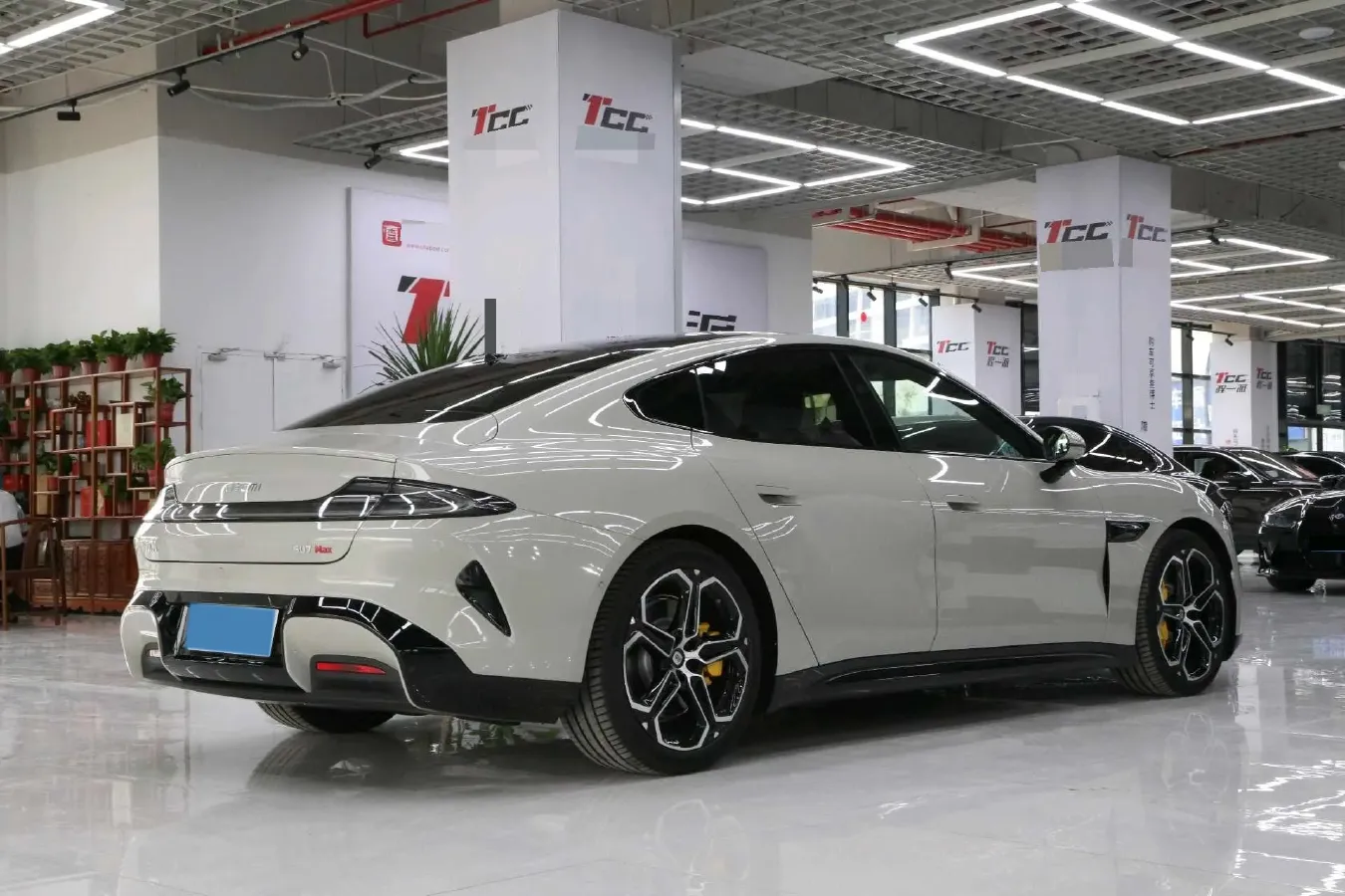 2024 MI SU7 BEV 94.3KWH,autocango,china used car exporter,china ev exporter,chinese used car exporter,chinese used ev exporter