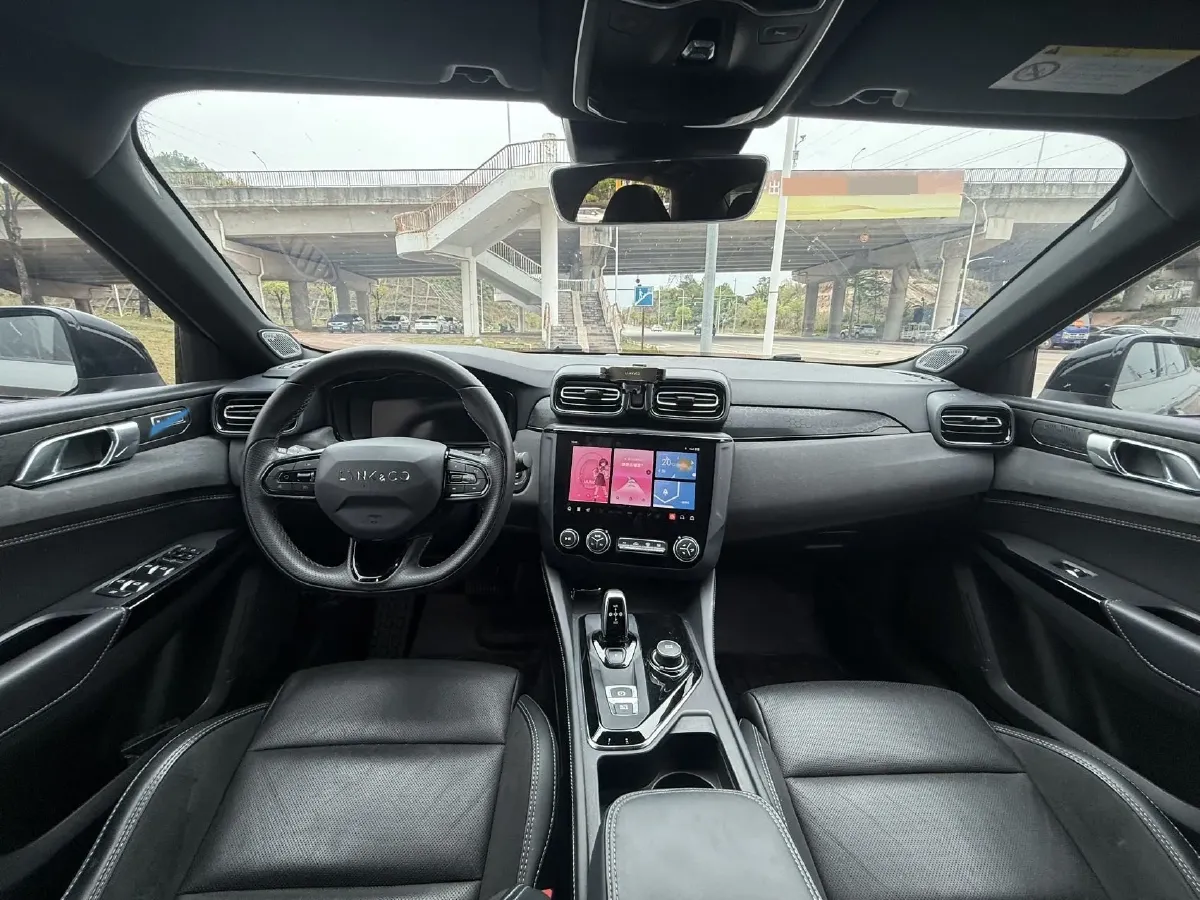 2022 LYNK&CO 03 2.0T 190HP L4 7DCT,autocango,china used car exporter,china ev exporter,chinese used car exporter,chinese used ev exporter