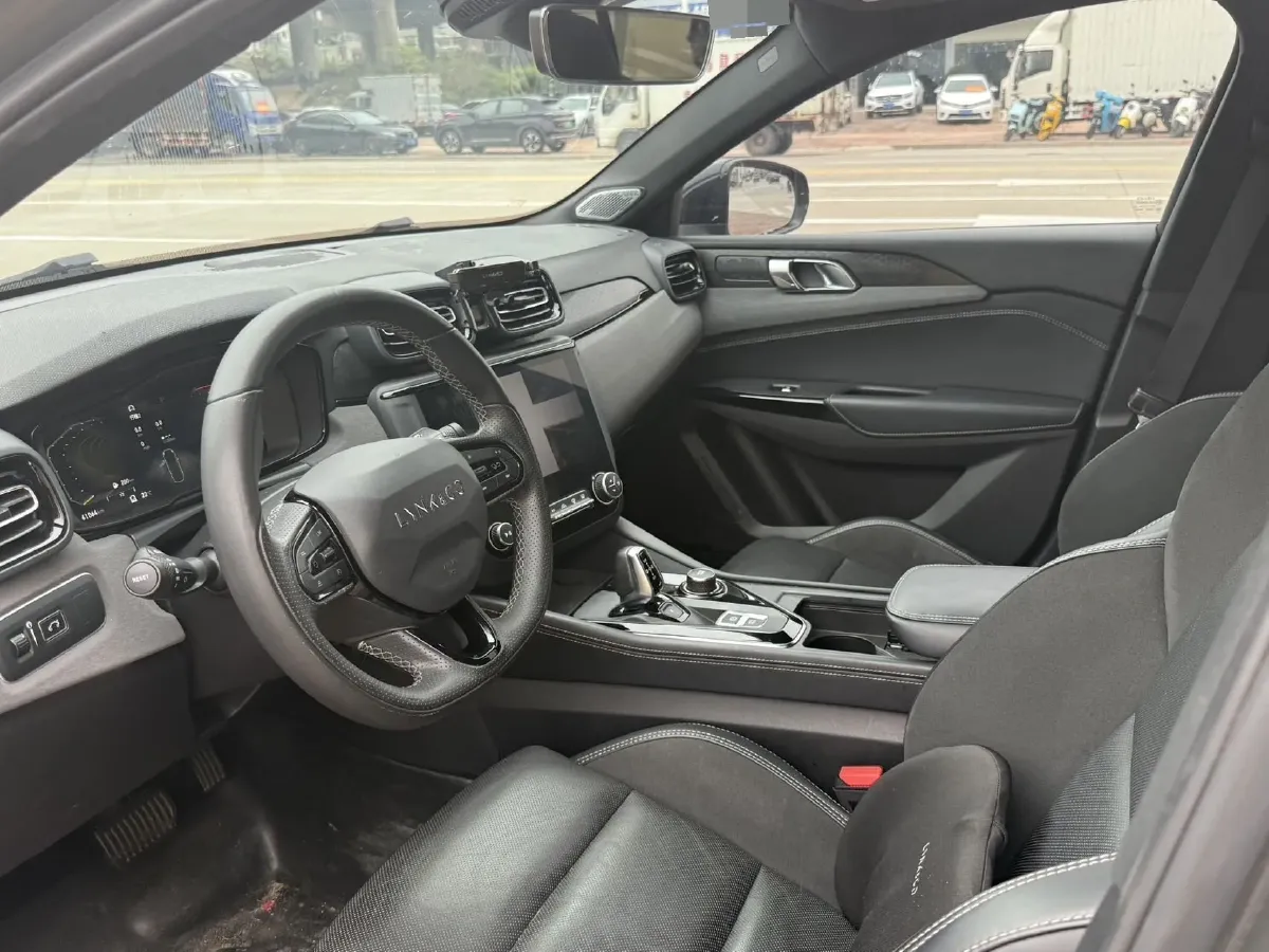 2022 LYNK&CO 03 2.0T 190HP L4 7DCT,autocango,china used car exporter,china ev exporter,chinese used car exporter,chinese used ev exporter