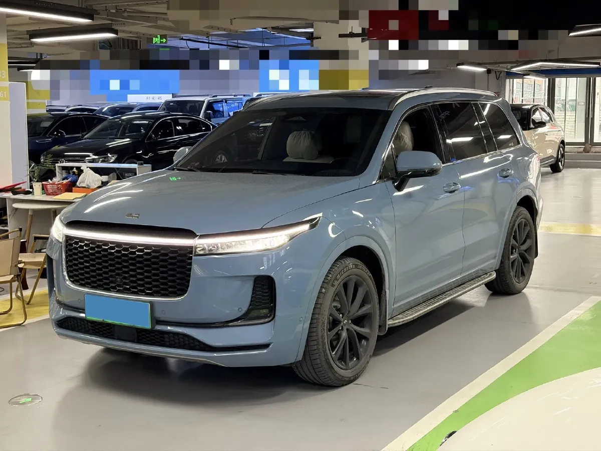 2021 Li ONE Range Extended 131HP REEV 40.5KWH,autocango,china used car exporter,china ev exporter,chinese used car exporter,chinese used ev exporter