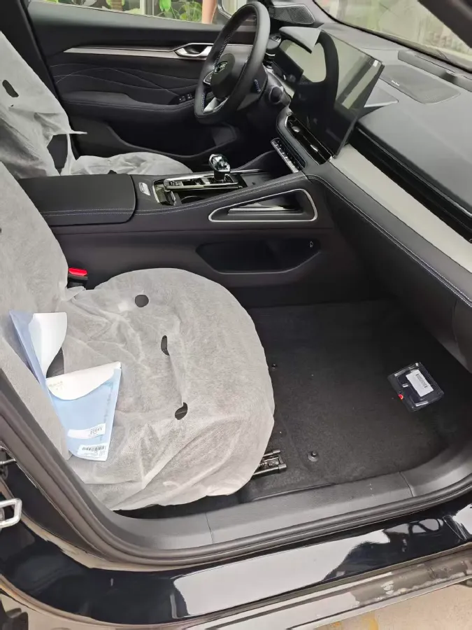 2026 Geely Preface 2.0T 272HP L4 8AT,autocango,china used car exporter,china ev exporter,chinese used car exporter,chinese used ev exporter