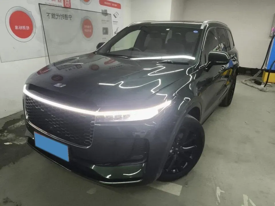 2021 Li ONE Range Extended 131HP REEV 40.5KWH,autocango,china used car exporter,china ev exporter,chinese used car exporter,chinese used ev exporter