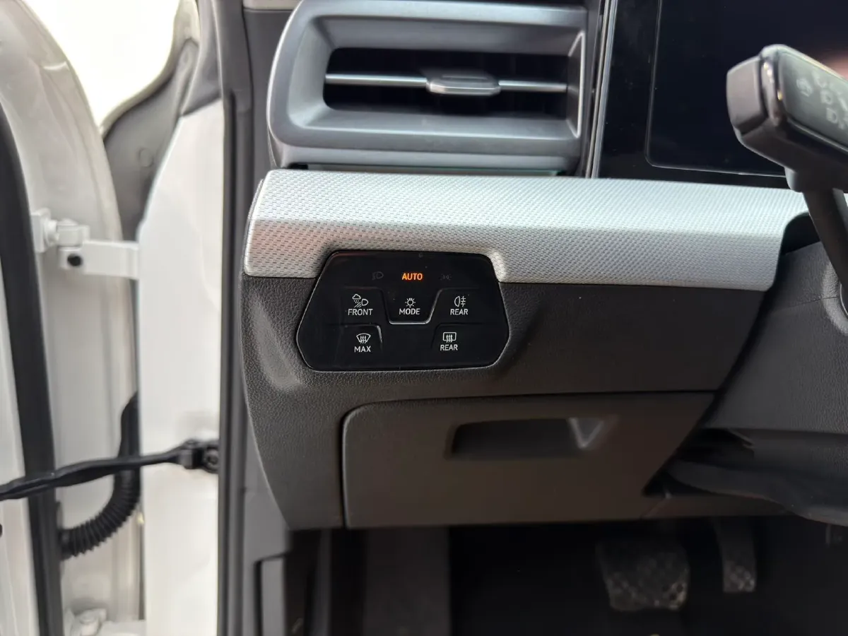 2023 Volkswagen Lamando 1.4T 150HP L4 7DCT,autocango,china used car exporter,china ev exporter,chinese used car exporter,chinese used ev exporter