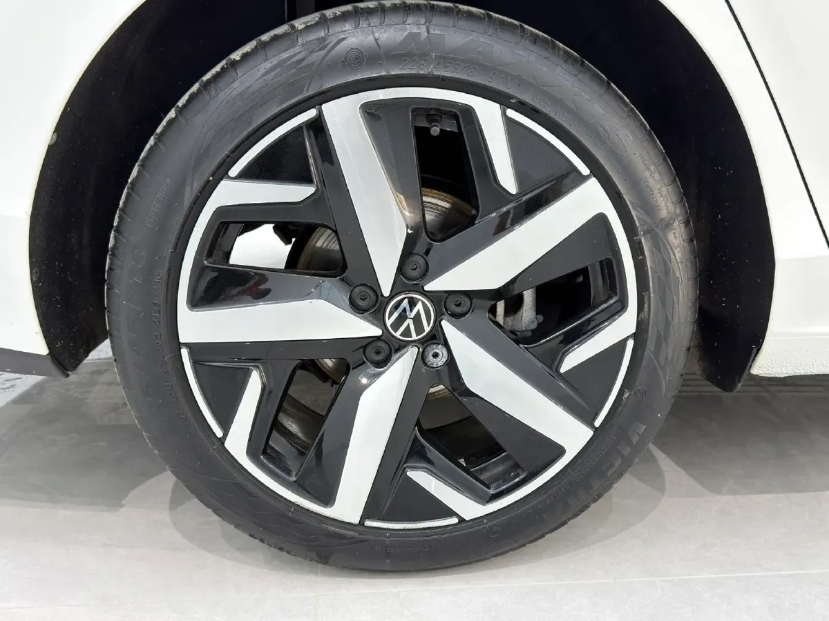 2023 Volkswagen Lamando 1.4T 150HP L4 7DCT,autocango,china used car exporter,china ev exporter,chinese used car exporter,chinese used ev exporter