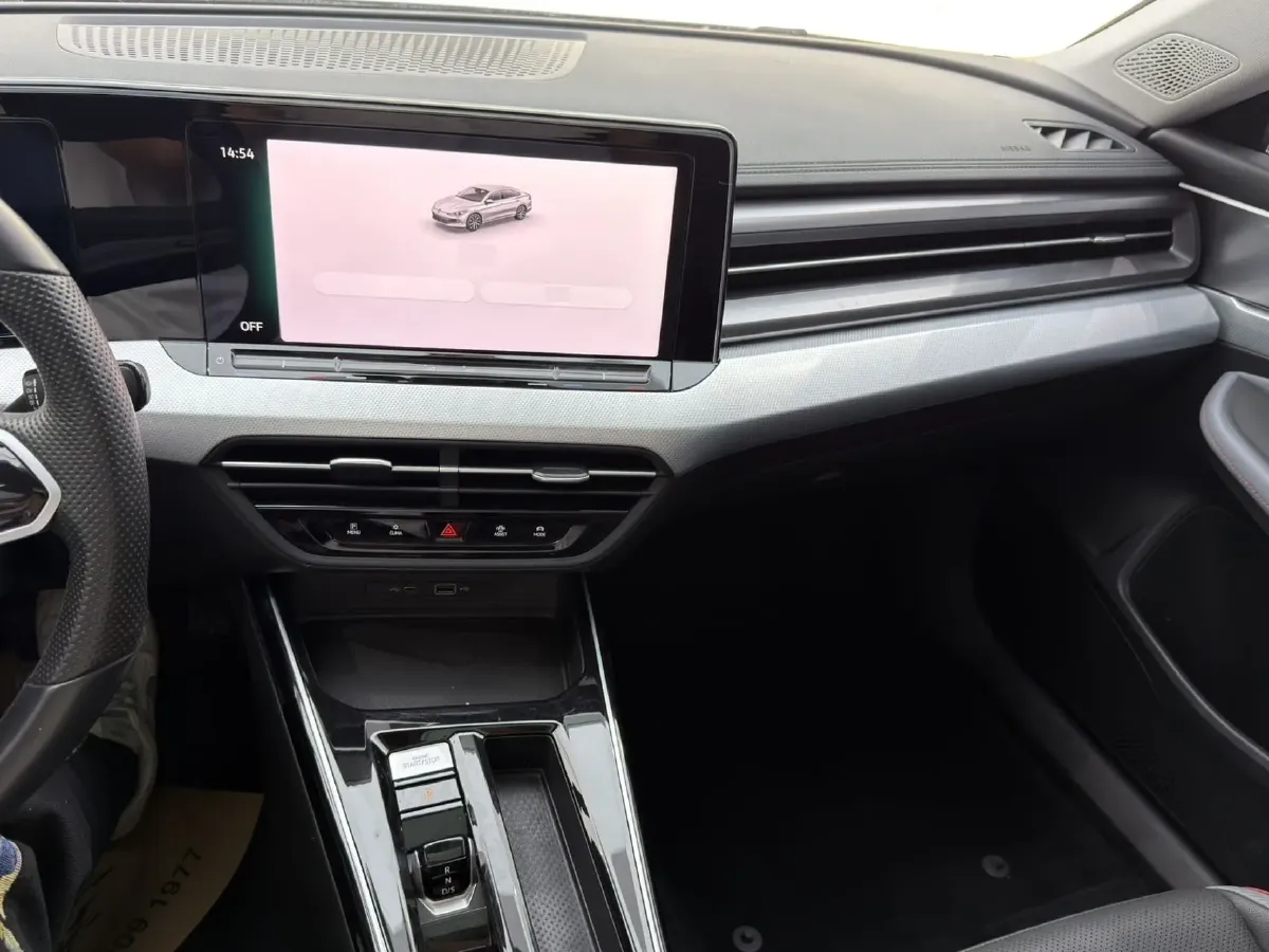 2023 Volkswagen Lamando 1.4T 150HP L4 7DCT,autocango,china used car exporter,china ev exporter,chinese used car exporter,chinese used ev exporter