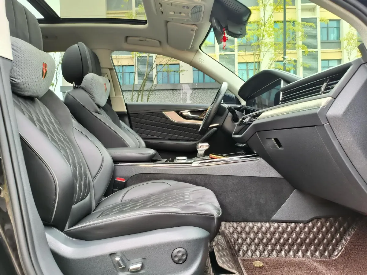 2019 HongQi HS5 2.0T 224HP L4 6AT,autocango,china used car exporter,china ev exporter,chinese used car exporter,chinese used ev exporter