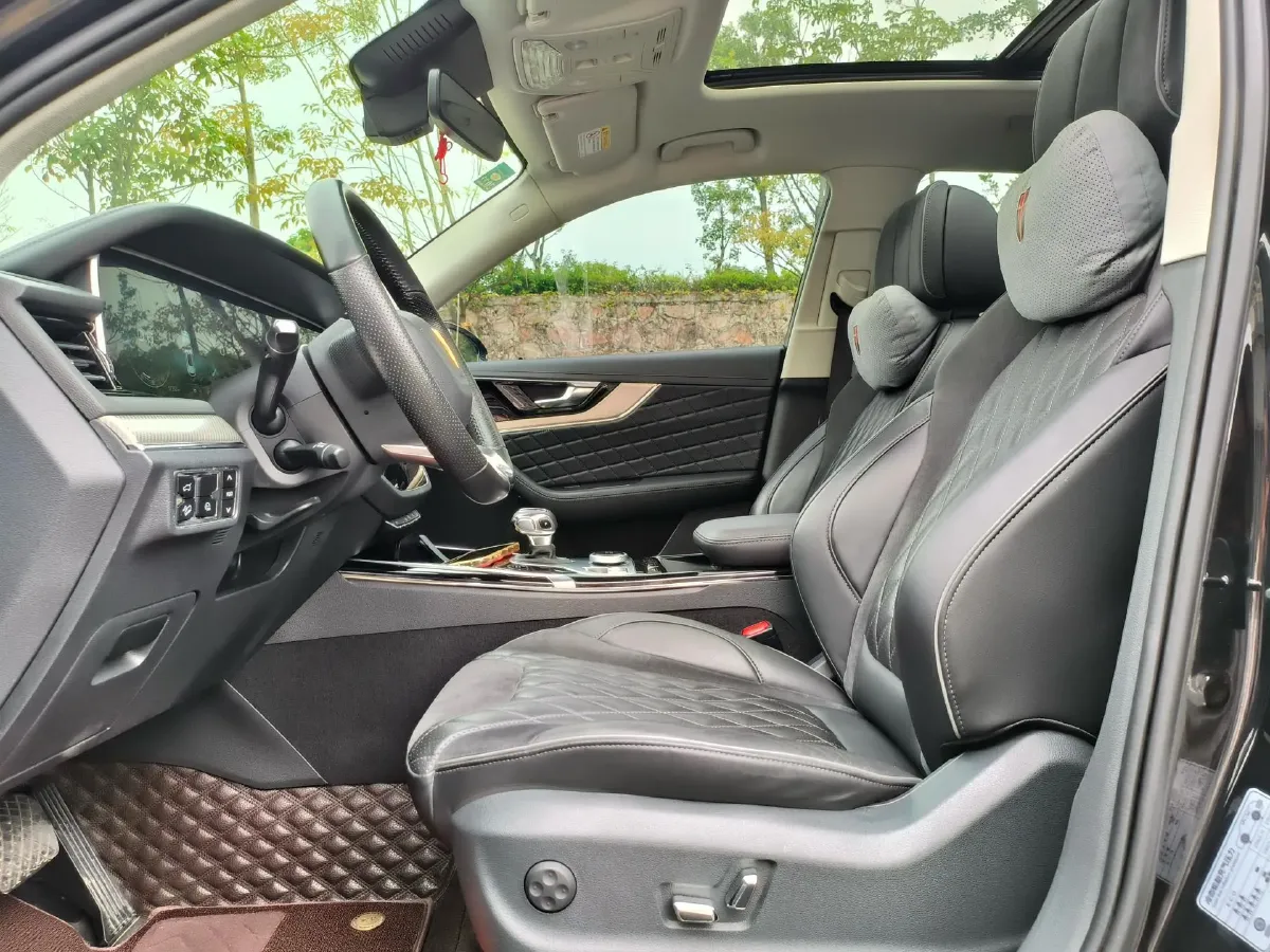 2019 HongQi HS5 2.0T 224HP L4 6AT,autocango,china used car exporter,china ev exporter,chinese used car exporter,chinese used ev exporter