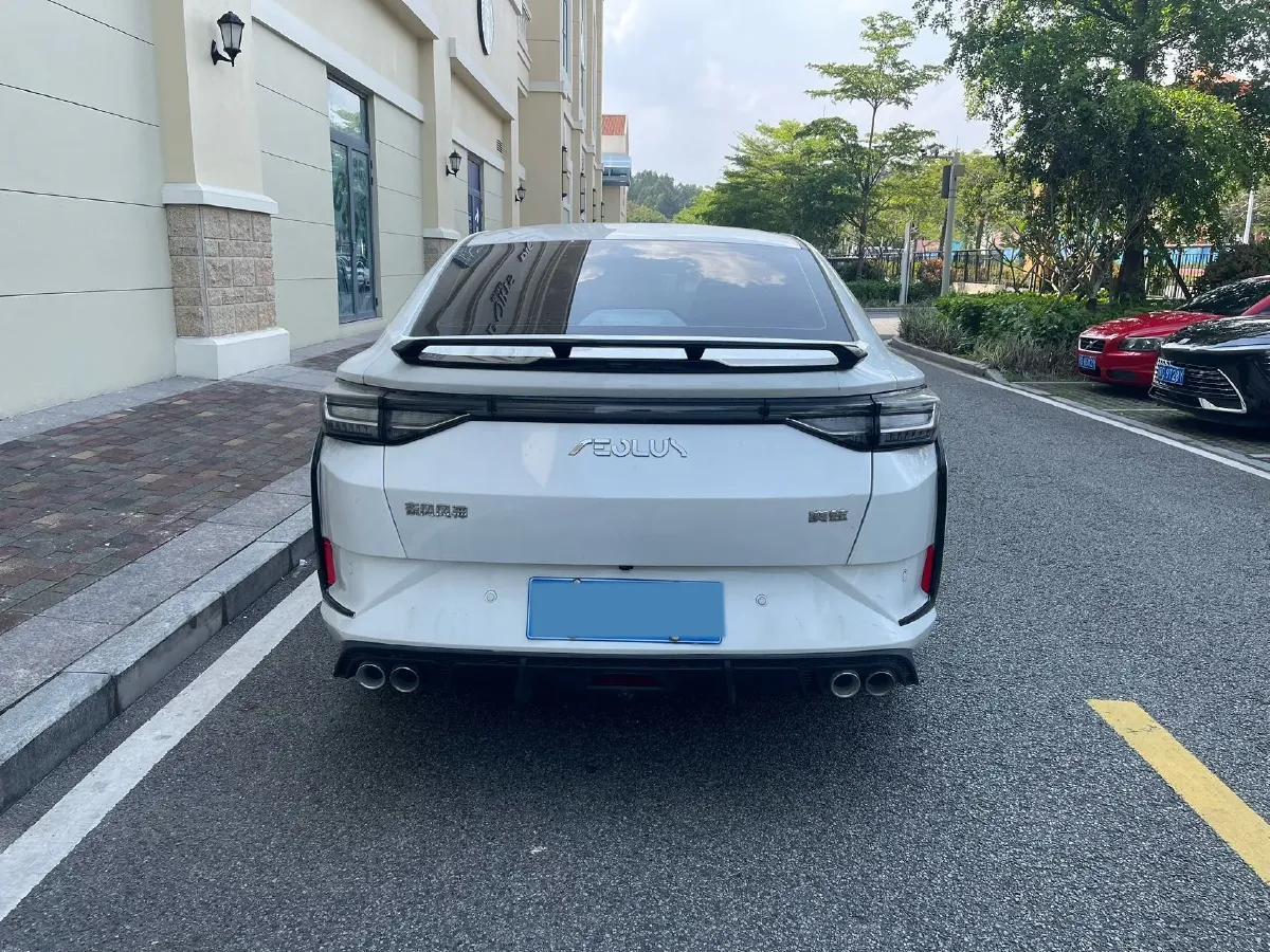 2023 DongFeng Aeolus YiXuan 1.5L 125HP L4 6DCT,autocango,china used car exporter,china ev exporter,chinese used car exporter,chinese used ev exporter