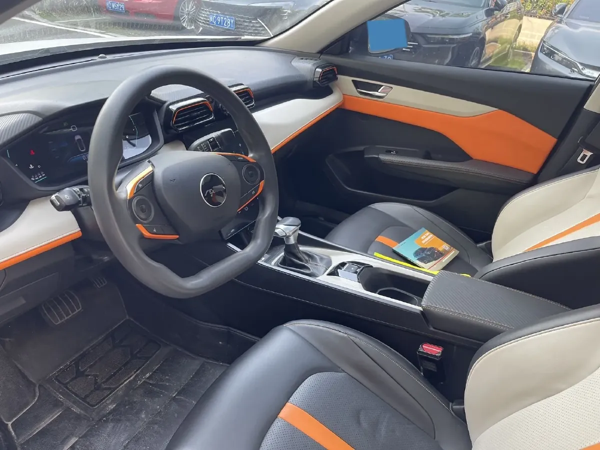 2023 DongFeng Aeolus YiXuan 1.5L 125HP L4 6DCT,autocango,china used car exporter,china ev exporter,chinese used car exporter,chinese used ev exporter