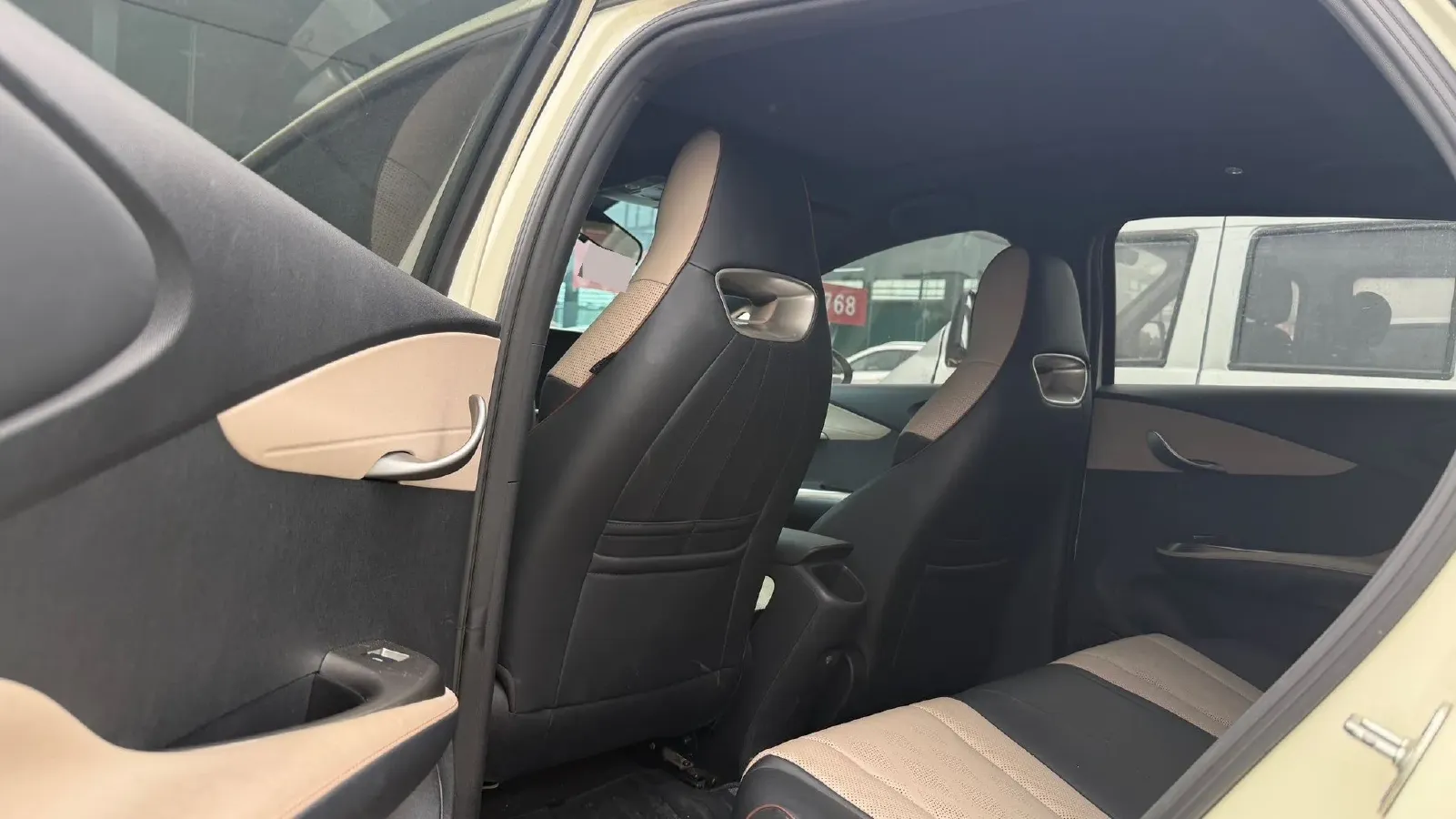 2023 BYD Dolphin BEV 44.928KWH,autocango,china used car exporter,china ev exporter,chinese used car exporter,chinese used ev exporter