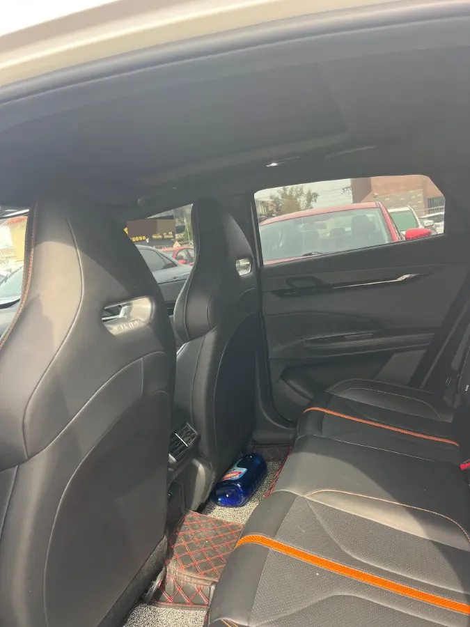 2025 ChangAn UNI-V 1.5T 192HP L4 7DCT,autocango,china used car exporter,china ev exporter,chinese used car exporter,chinese used ev exporter