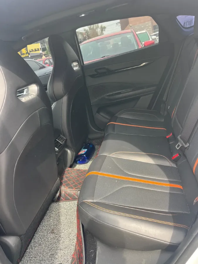 2025 ChangAn UNI-V 1.5T 192HP L4 7DCT,autocango,china used car exporter,china ev exporter,chinese used car exporter,chinese used ev exporter