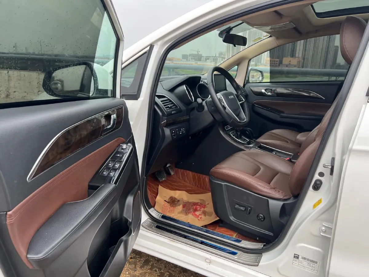 2017 LiFan XuanLang 1.5T 141HP L4 8AT,autocango,china used car exporter,china ev exporter,chinese used car exporter,chinese used ev exporter