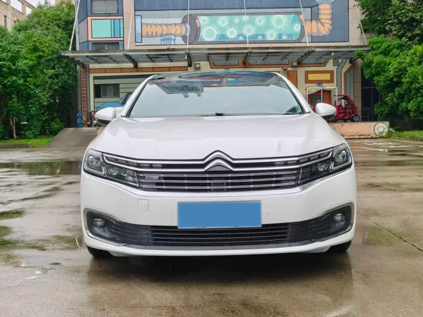 2017 Citroen C6 1.8T 204HP L4 6AT,autocango,china used car exporter,china ev exporter,chinese used car exporter,chinese used ev exporter