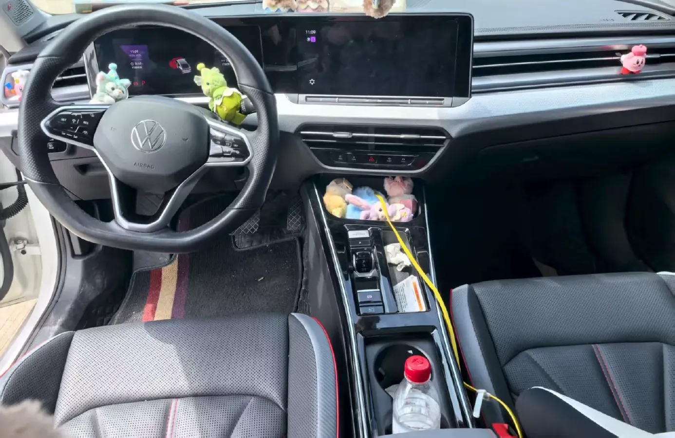 2022 Skoda Superb 2.0T 186HP L4 7DCT,autocango,china used car exporter,china ev exporter,chinese used car exporter,chinese used ev exporter