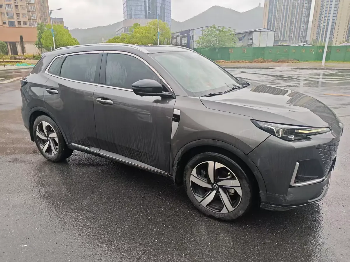 2024 ChangAn CS55 Plus 1.5T 188HP L4 7DCT,autocango,china used car exporter,china ev exporter,chinese used car exporter,chinese used ev exporter