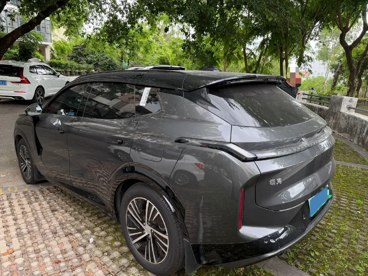 2023 LYNK&CO 08 EM-P 1.5T 163HP L4 3DHT PHEV 39.6KWH,autocango,china used car exporter,china ev exporter,chinese used car exporter,chinese used ev exporter
