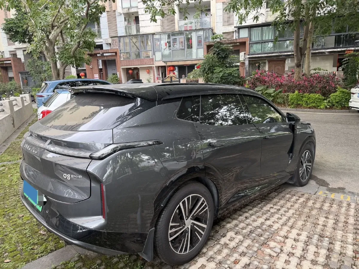 2023 LYNK&CO 08 EM-P 1.5T 163HP L4 3DHT PHEV 39.6KWH,autocango,china used car exporter,china ev exporter,chinese used car exporter,chinese used ev exporter
