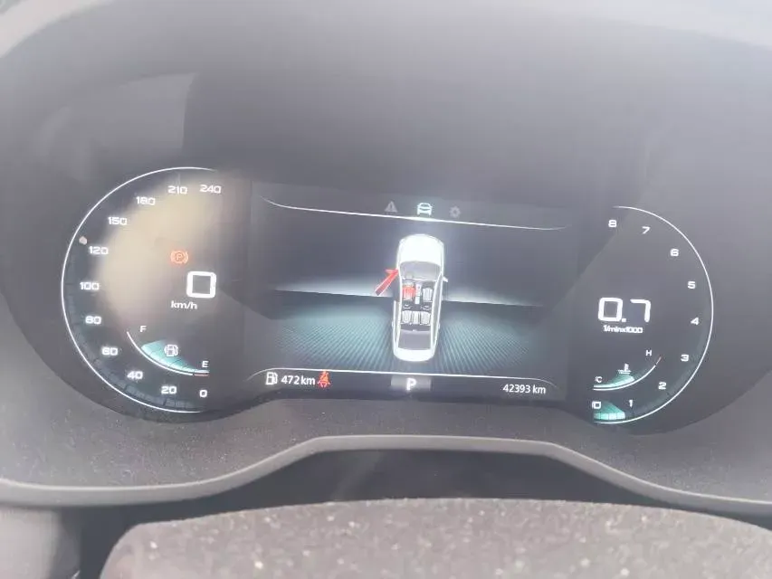 2019 Roewe i5 1.5T 169HP L4 7DCT,autocango,china used car exporter,china ev exporter,chinese used car exporter,chinese used ev exporter