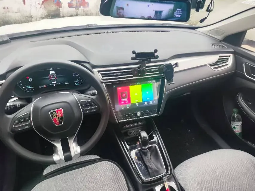 2019 Roewe i5 1.5T 169HP L4 7DCT,autocango,china used car exporter,china ev exporter,chinese used car exporter,chinese used ev exporter