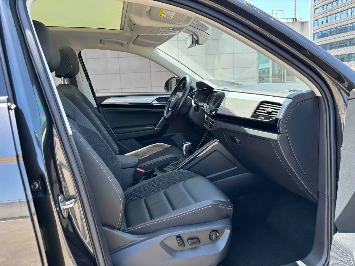 2021 Volkswagen Tayron 2.0T 186HP L4 7DCT,autocango,china used car exporter,china ev exporter,chinese used car exporter,chinese used ev exporter