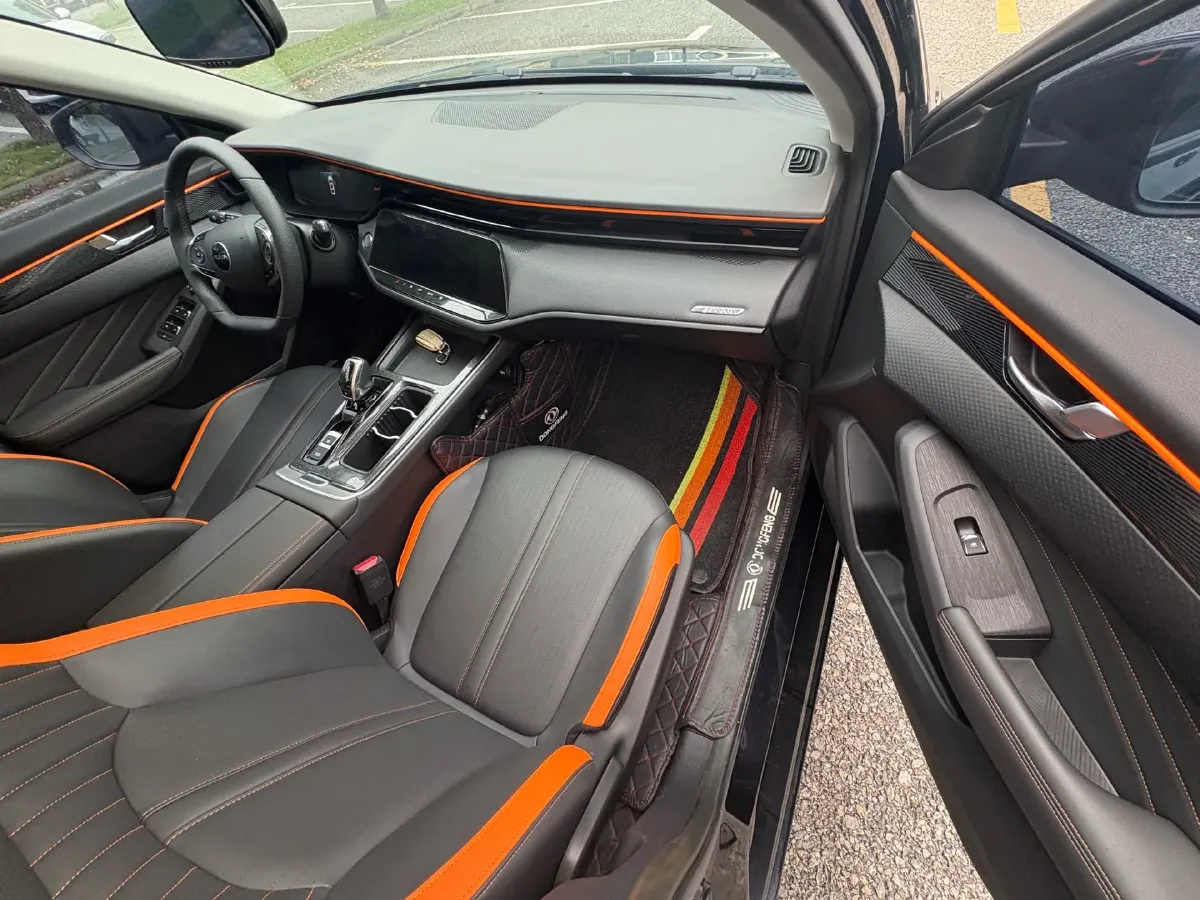 2023 DongFeng Aeolus YiXuan MAX 1.5T 190HP L4 7DCT,autocango,china used car exporter,china ev exporter,chinese used car exporter,chinese used ev exporter