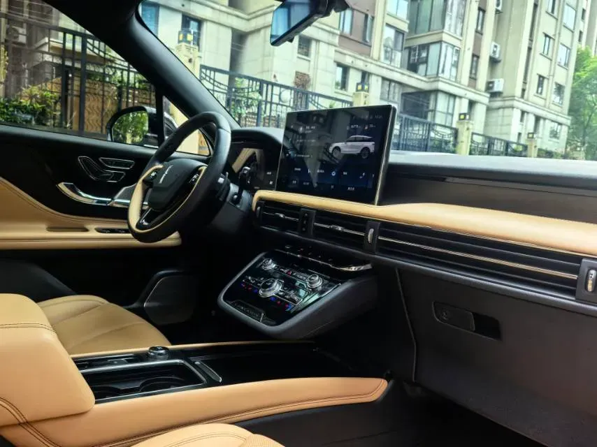 2022 Lincoln Corsair 2.0T 245HP L4 8AT,autocango,china used car exporter,china ev exporter,chinese used car exporter,chinese used ev exporter