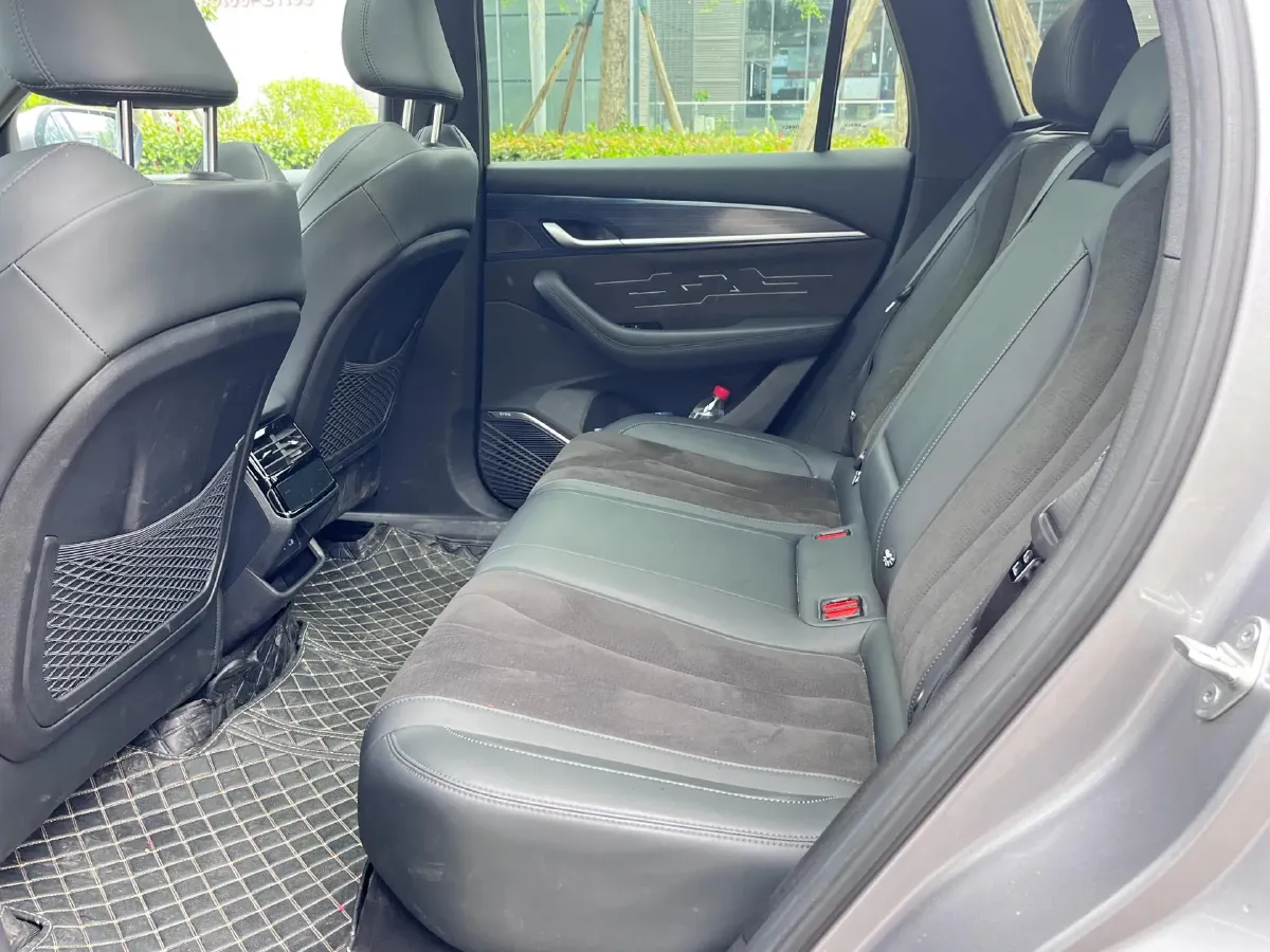 2024 Geely Monjaro 2.0T 238HP L4 8AT,autocango,china used car exporter,china ev exporter,chinese used car exporter,chinese used ev exporter