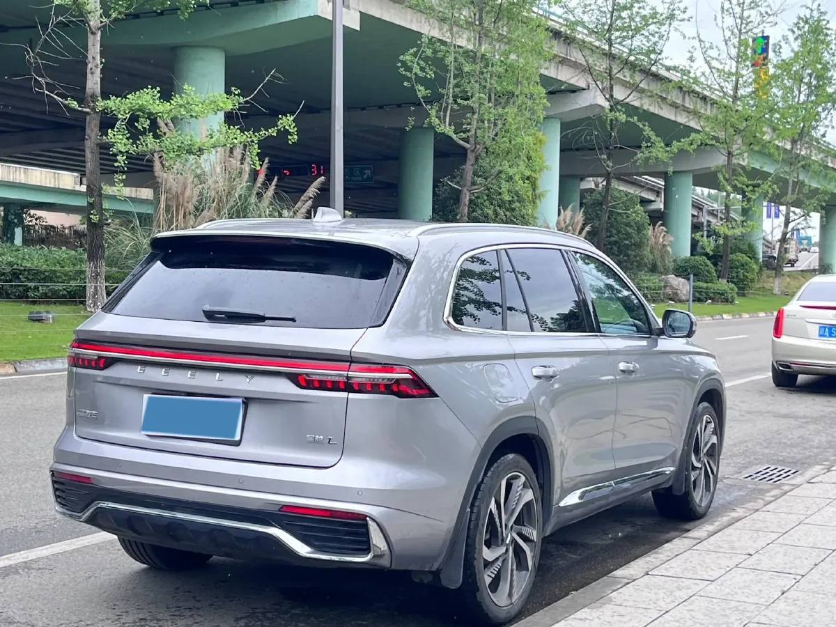 2024 Geely Monjaro 2.0T 238HP L4 8AT,autocango,china used car exporter,china ev exporter,chinese used car exporter,chinese used ev exporter