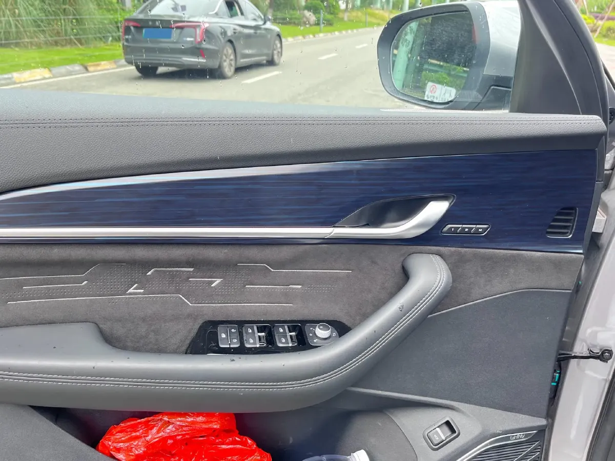 2024 Geely Monjaro 2.0T 238HP L4 8AT,autocango,china used car exporter,china ev exporter,chinese used car exporter,chinese used ev exporter