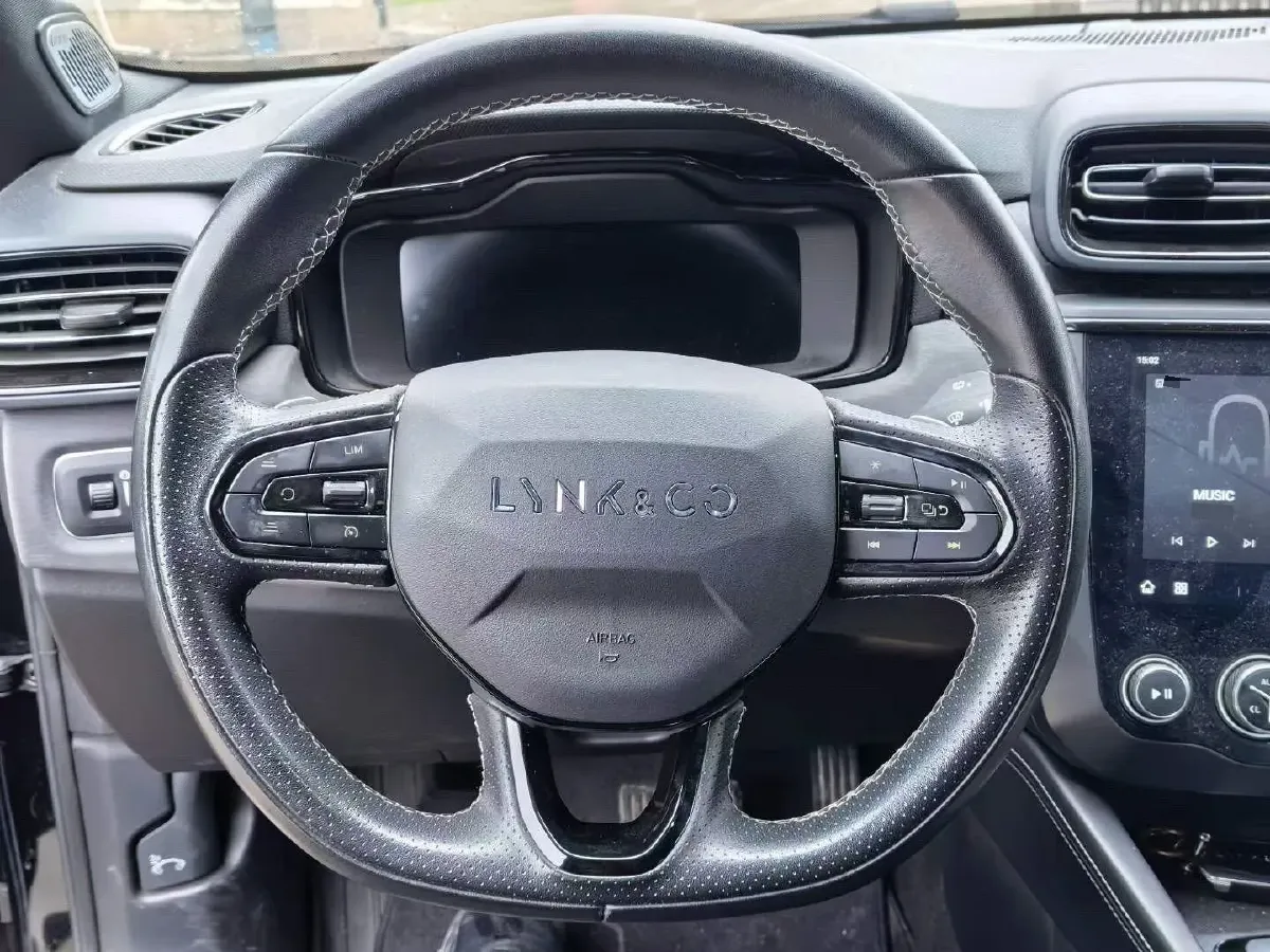 2022 LYNK&CO 03 1.5T 180HP L3 7DCT,autocango,china used car exporter,china ev exporter,chinese used car exporter,chinese used ev exporter