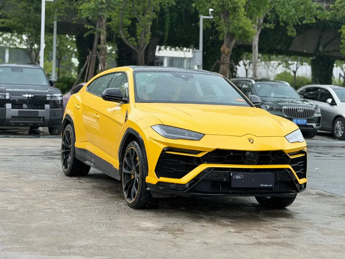 2021 Lamborghini Urus 4.0T 641HP V8 8AT,autocango,china used car exporter,china ev exporter,chinese used car exporter,chinese used ev exporter