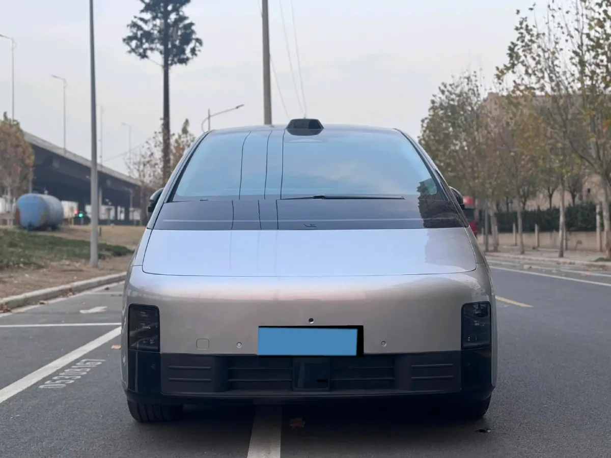 2025 Li MEGA BEV,autocango,china used car exporter,china ev exporter,chinese used car exporter,chinese used ev exporter