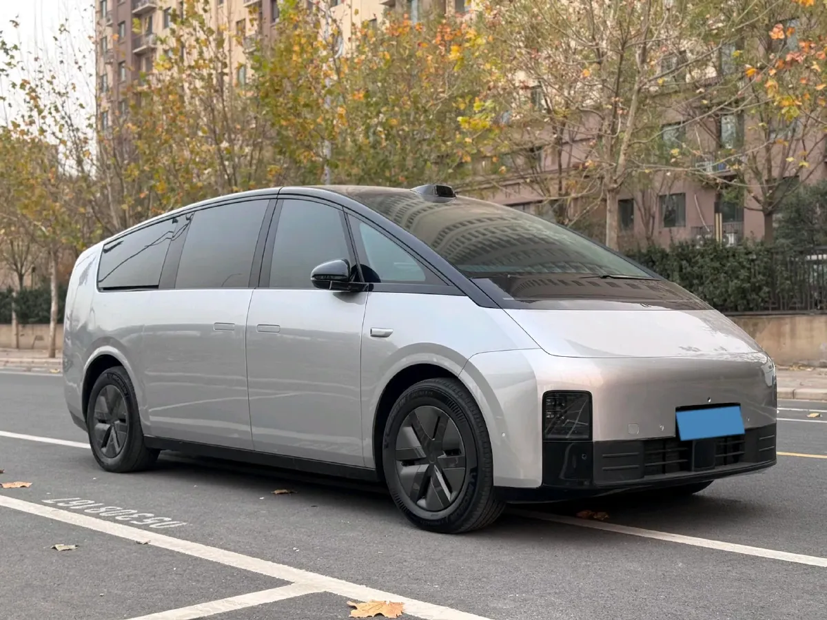 2025 Li MEGA BEV,autocango,china used car exporter,china ev exporter,chinese used car exporter,chinese used ev exporter