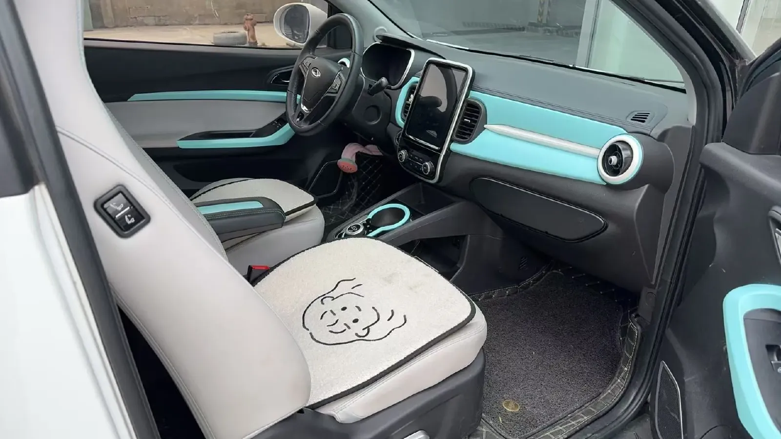 2021 Chery Little Ant BEV 40.6KWH,autocango,china used car exporter,china ev exporter,chinese used car exporter,chinese used ev exporter