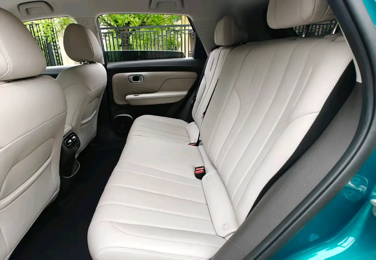 2025 Aion AION UT BEV 44.257/44.12/44.133KWH,autocango,china used car exporter,china ev exporter,chinese used car exporter,chinese used ev exporter