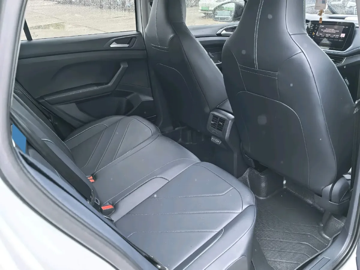 2025 Volkswagen Tharu 1.5T 160HP L4 7DCT,autocango,china used car exporter,china ev exporter,chinese used car exporter,chinese used ev exporter