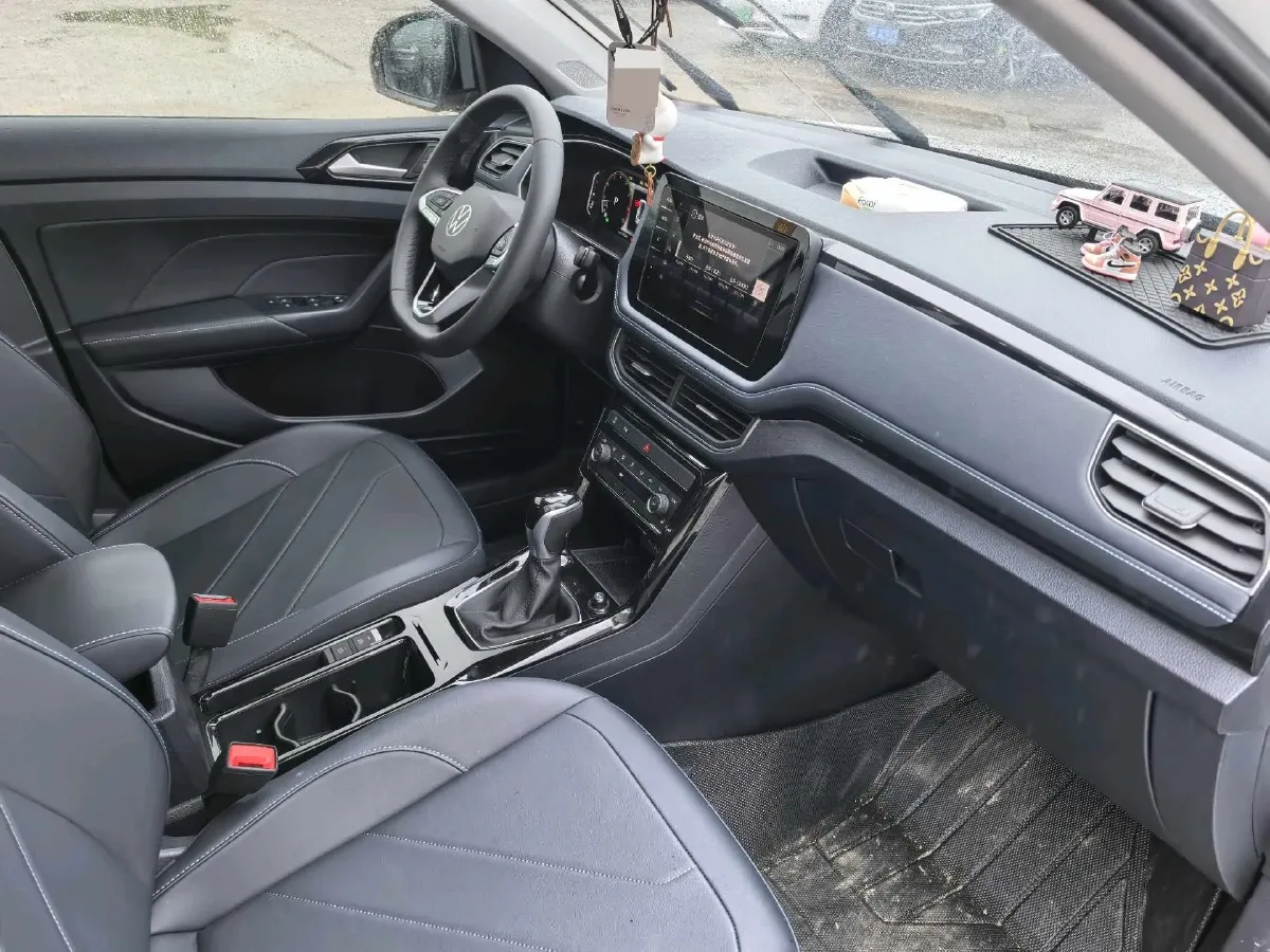 2025 Volkswagen Tharu 1.5T 160HP L4 7DCT,autocango,china used car exporter,china ev exporter,chinese used car exporter,chinese used ev exporter