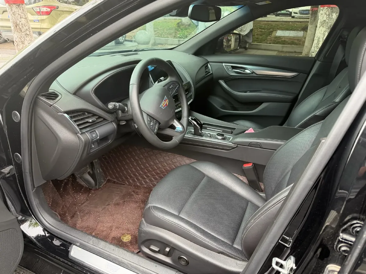 2023 Cadillac CT5 2.0T 237HP L4 10AT,autocango,china used car exporter,china ev exporter,chinese used car exporter,chinese used ev exporter